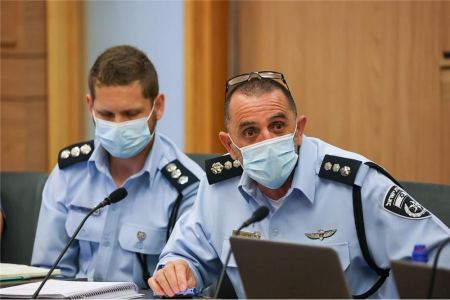  غرامة من 5000 شيكل على كل من يحاول الخروج من إسرائيل إلى دولة غير مسموح الخروج إليها